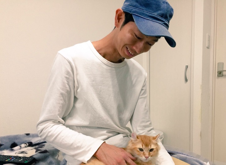 レンタルなんもしない人 収入