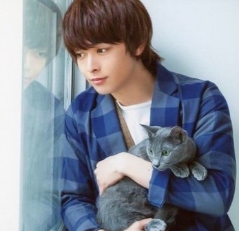 中村倫也 動物好き