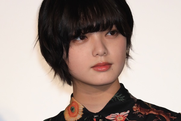平手友梨奈 脱退 理由