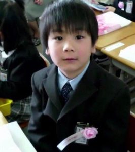 豆原一成 幼少期