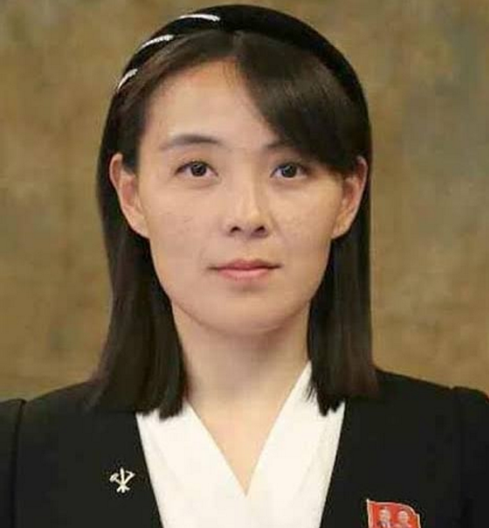 金与正 薬